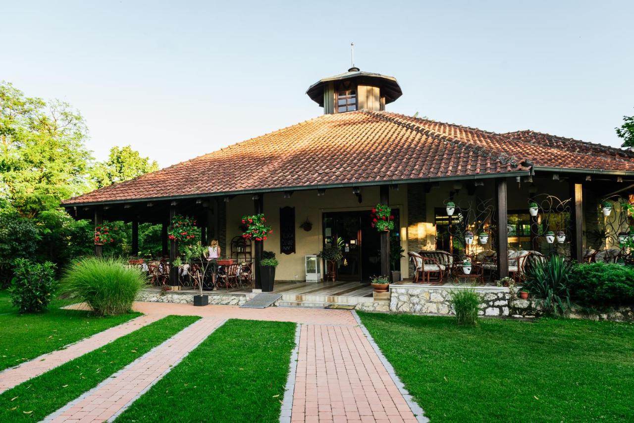 ATOS - Villa&Restaurant Veliko Gradište Exterior foto